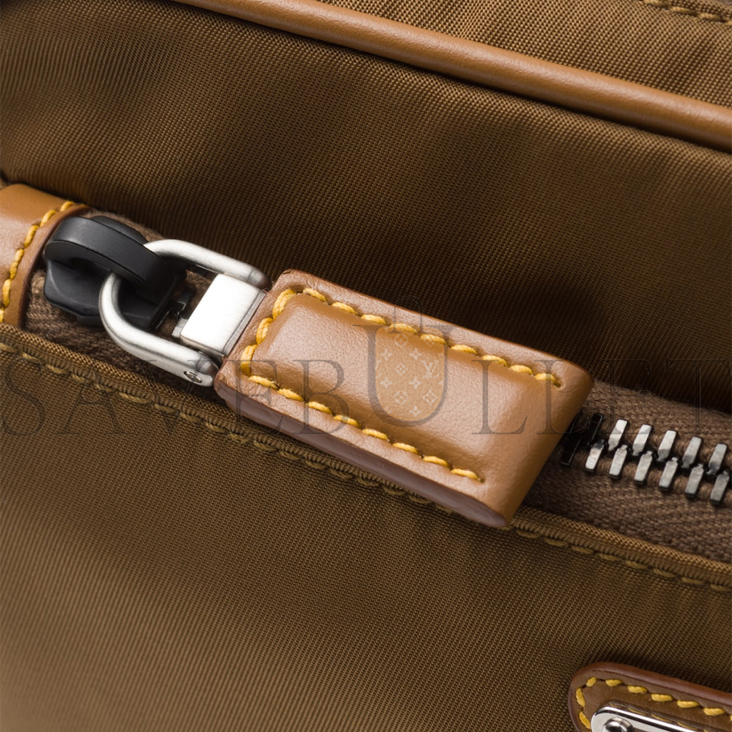 Pra*a re-nylon and leather belt bag 2vl977 (21*12.5*4.5cm)